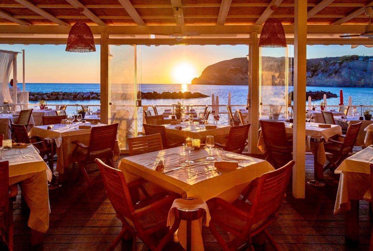 Roccobarocco Boutique Hotel Sant'Angelo  エクステリア 写真
