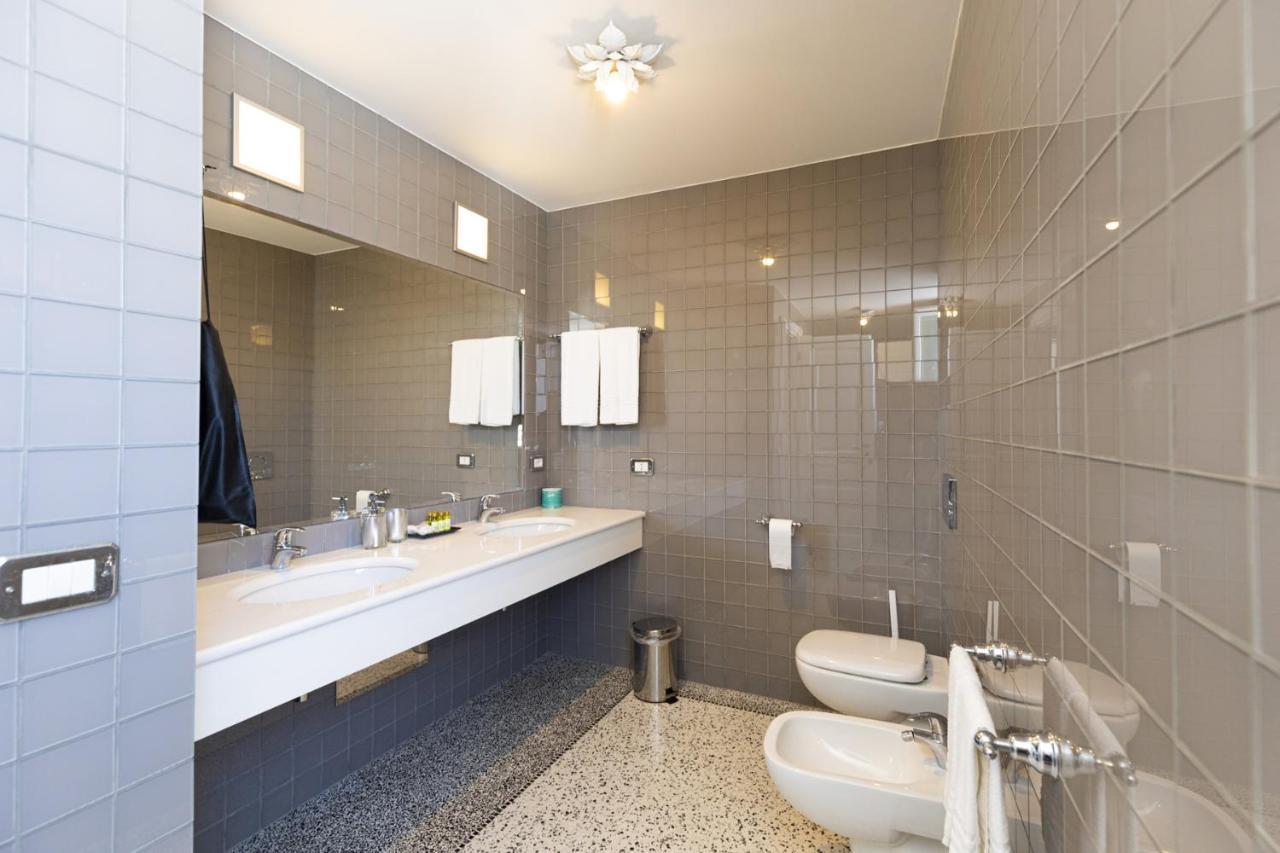 Roccobarocco Boutique Hotel Sant'Angelo  エクステリア 写真