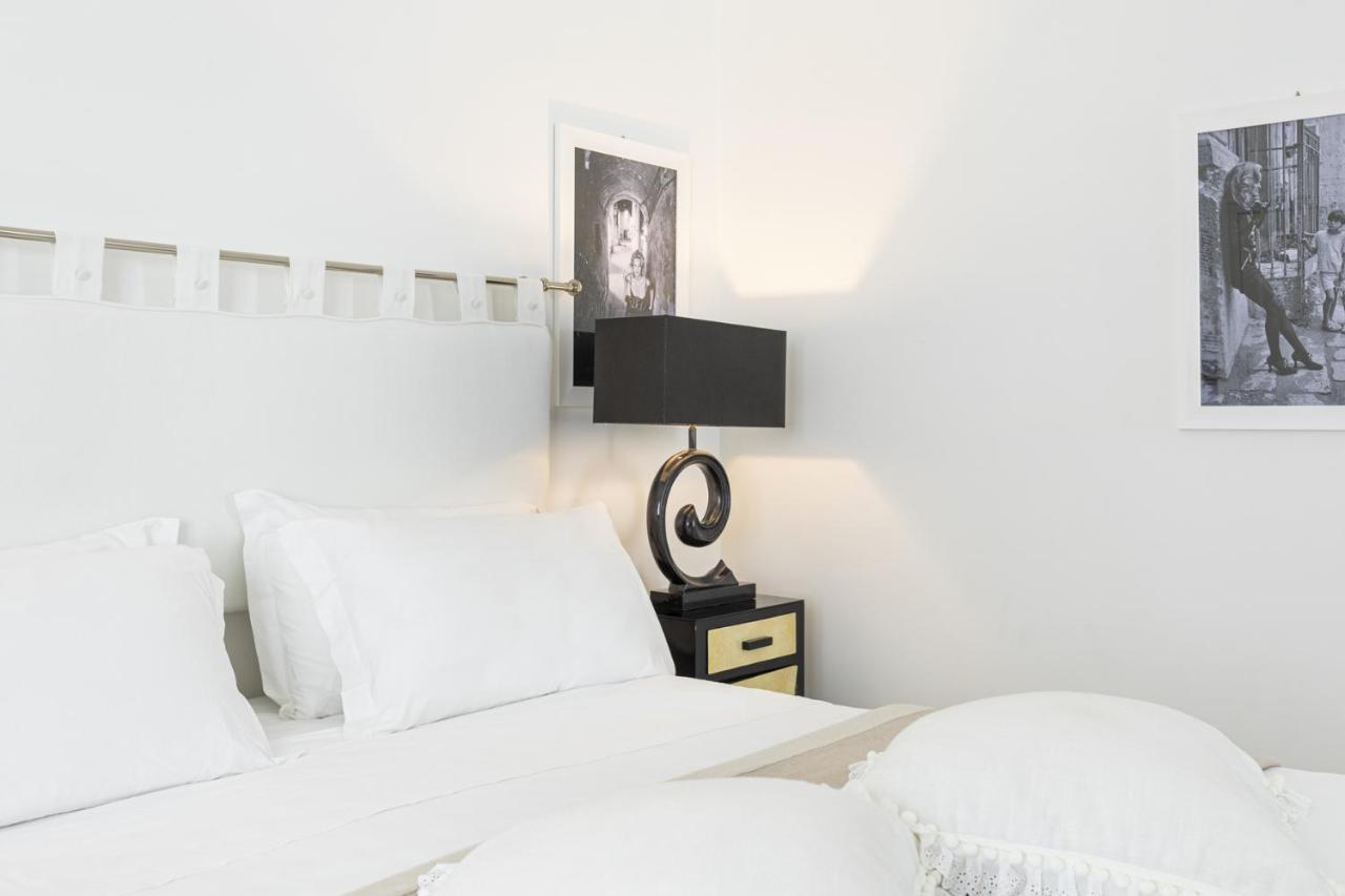 Roccobarocco Boutique Hotel Sant'Angelo  エクステリア 写真