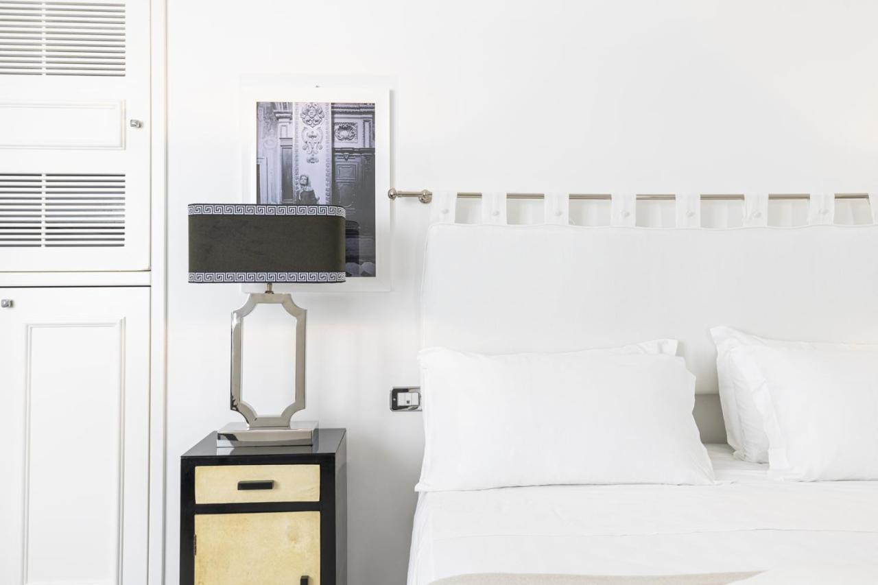 Roccobarocco Boutique Hotel Sant'Angelo  エクステリア 写真