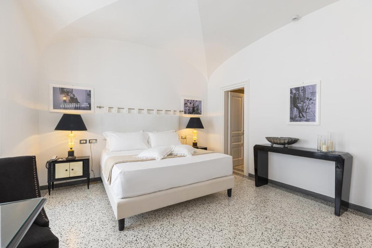 Roccobarocco Boutique Hotel Sant'Angelo  エクステリア 写真