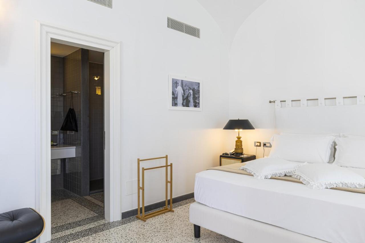 Roccobarocco Boutique Hotel Sant'Angelo  エクステリア 写真