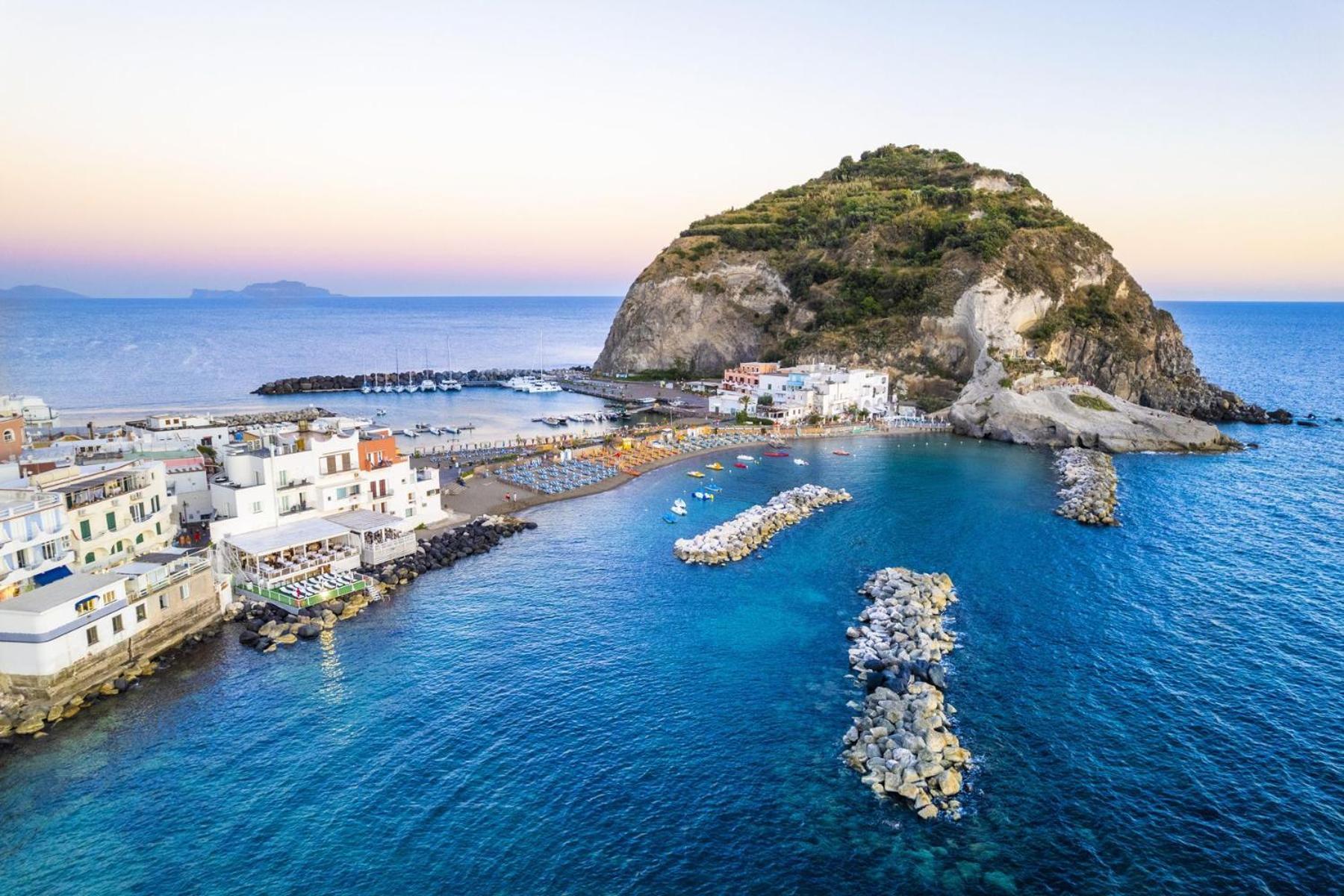 Roccobarocco Boutique Hotel Sant'Angelo  エクステリア 写真